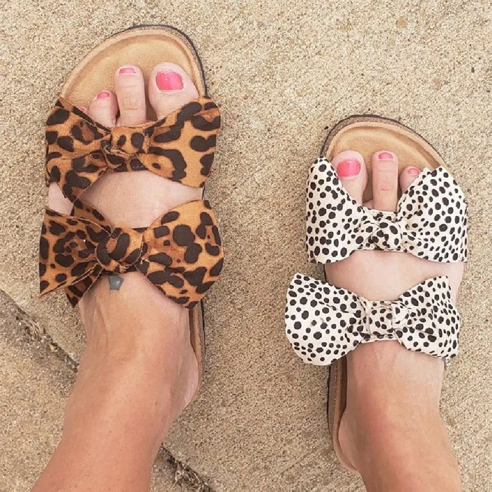 Drop Shipping BOW SANDAL for Women Summer Fashion Bowknot Straps Sandal Slipper Ladies INS Flat Slides Slippers Shoes Sandals
Drop Shipping BOW SANDAL for Women Summer Fashion Bowknot Straps Sandal Slipper Ladies INS Flat Slides Slippers Shoes Sandals