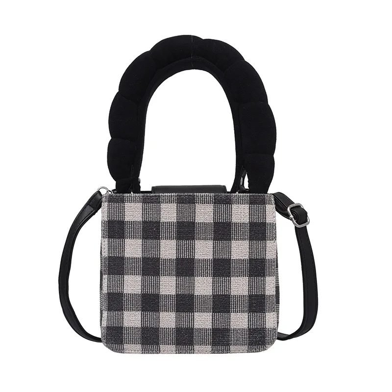 Trendy Lattice Pattern Tote Bag Custom Ladies Canvas Hand Bags Casual Designer Women Fashion Handbags, Black
Trendy Lattice Pattern Tote Bag Custom Ladies Canvas Hand Bags Casual Designer Women Fashion Handbags, Black