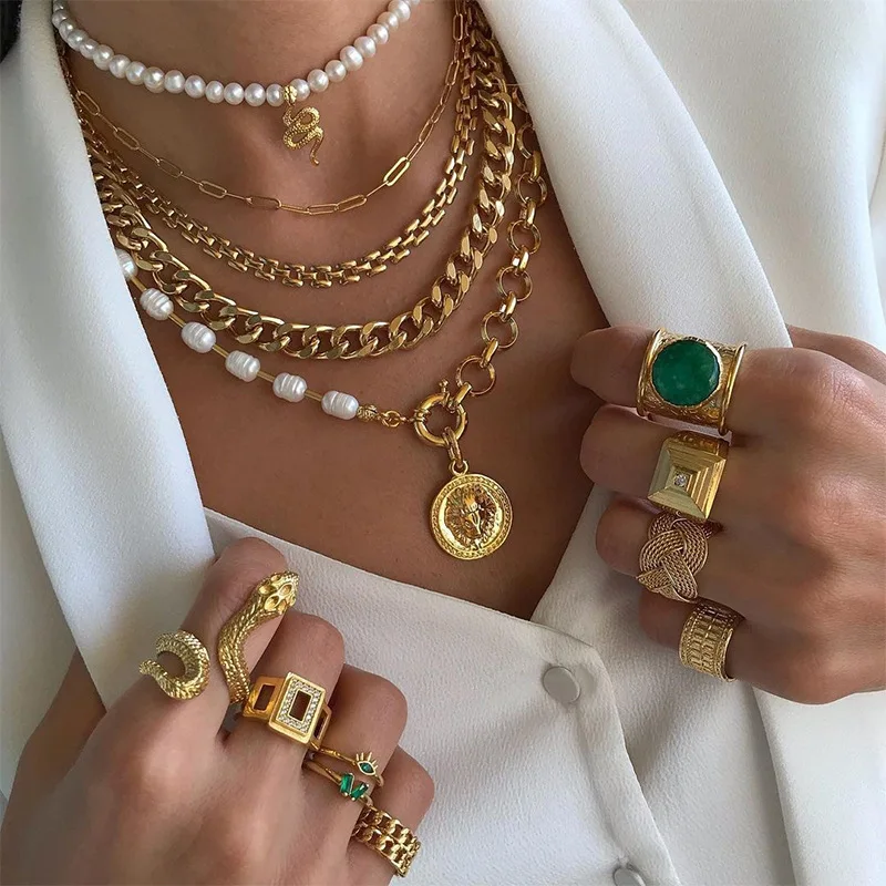 Custom cuban link chain 18k gold plated snake pearl 5 layered pendant necklace set, Picture
Custom cuban link chain 18k gold plated snake pearl 5 layered pendant necklace set, Picture