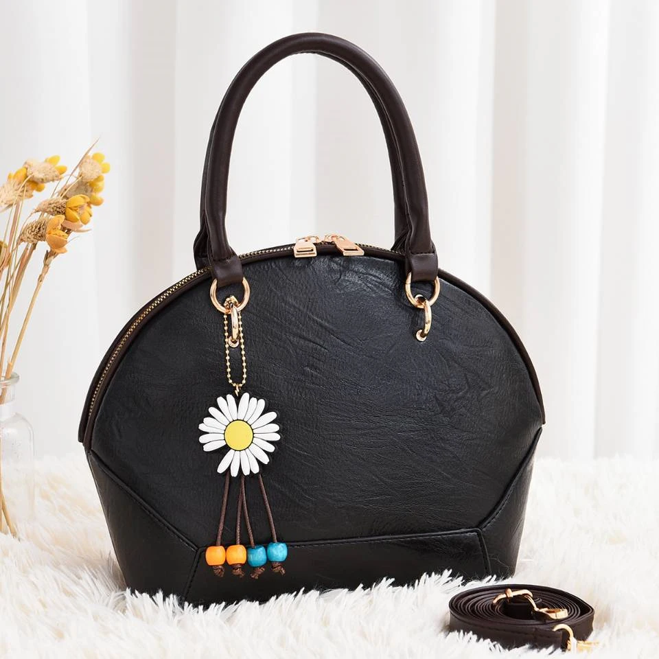 DL033 21 High quality PU leather female s 2021 for women ladies luxury women purses and handbags handbags, Red,black.....
DL033 21 High quality PU leather female s 2021 for women ladies luxury women purses and handbags handbags, Red,black.....