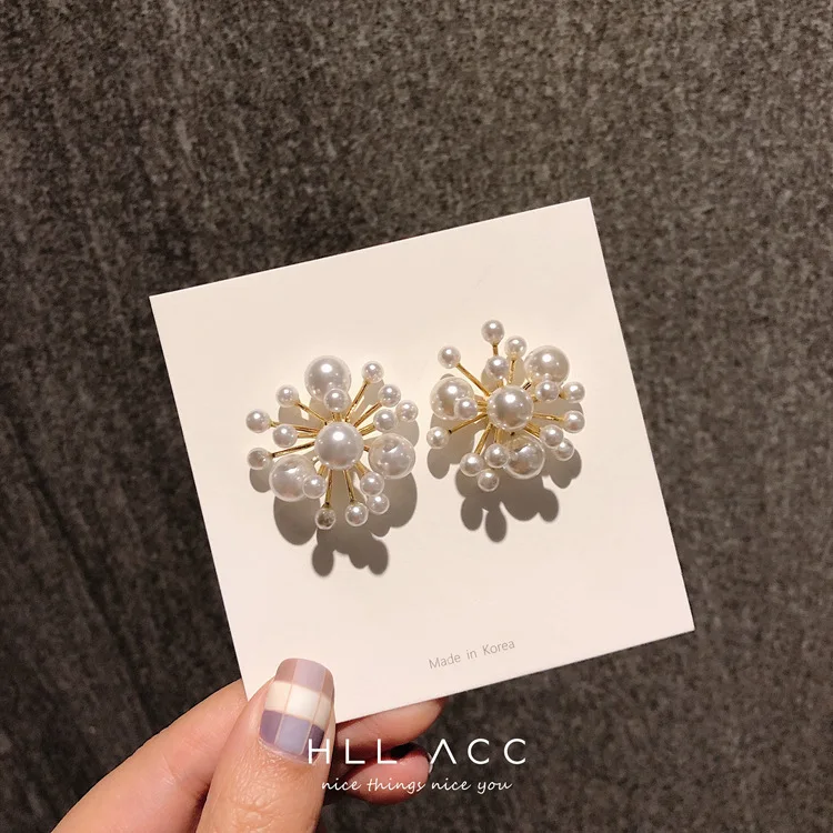 Small Pearl Original Baroque Firework Earrings Exaggerated Personality Earrings for Women, Picture shows
Small Pearl Original Baroque Firework Earrings Exaggerated Personality Earrings for Women, Picture shows