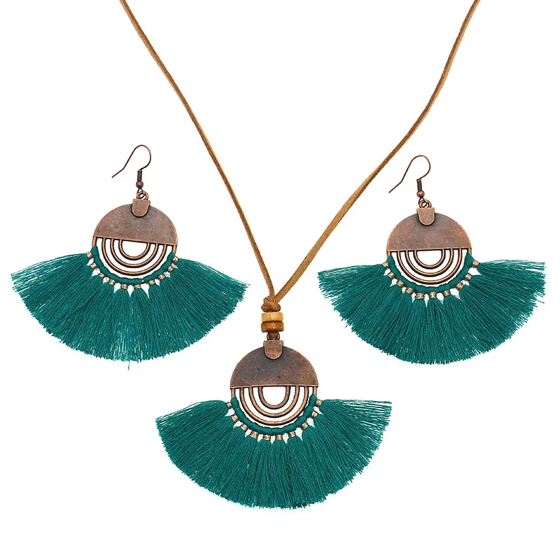 2020 Bohemian Colorful Tassel Jewelry Sets For Women Handmade Weave Long Tassel Earrings Necklace Set Pendant Sweater Chain
2020 Bohemian Colorful Tassel Jewelry Sets For Women Handmade Weave Long Tassel Earrings Necklace Set Pendant Sweater Chain