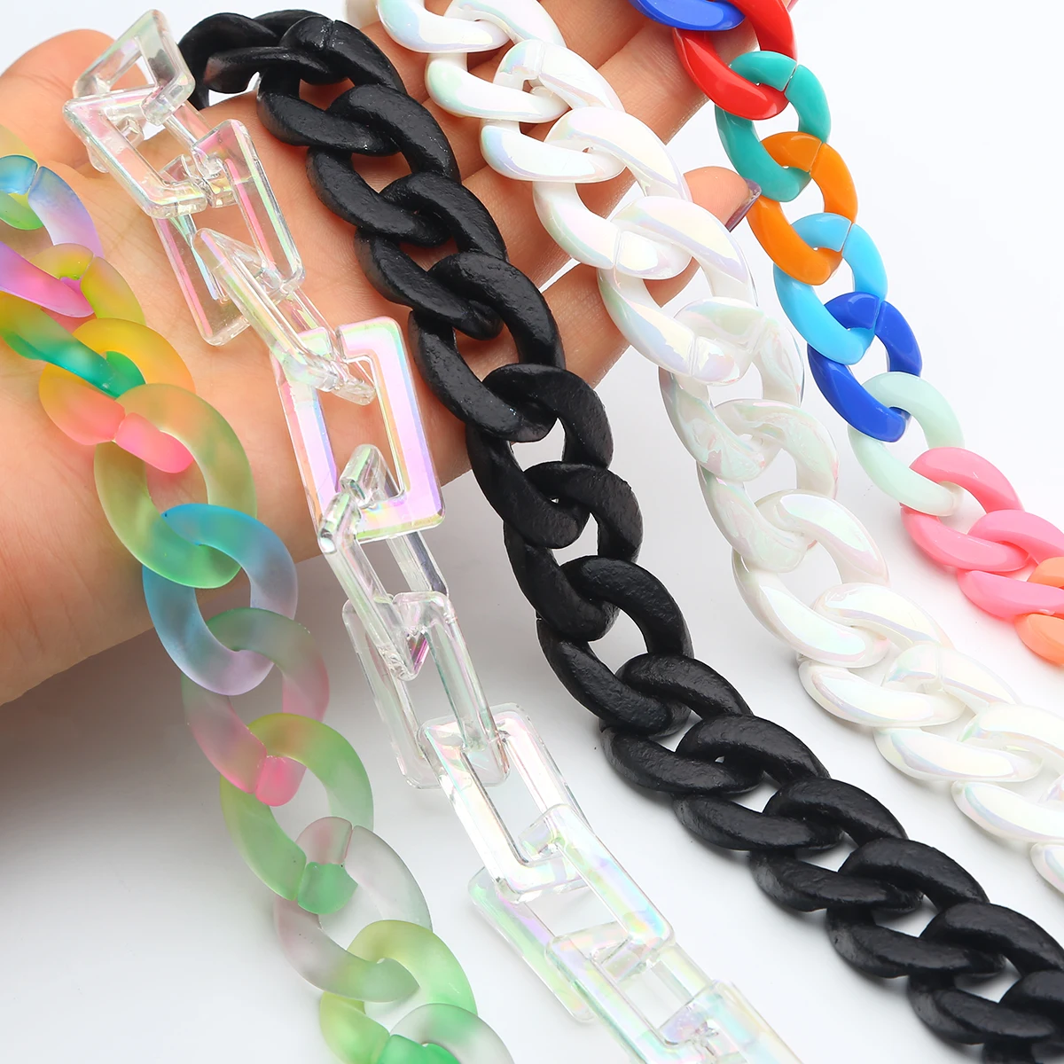 Plastic Acrylic Twisted Chains Assembled Parts Beads for DIY Necklace Bag Making, Picture
Plastic Acrylic Twisted Chains Assembled Parts Beads for DIY Necklace Bag Making, Picture