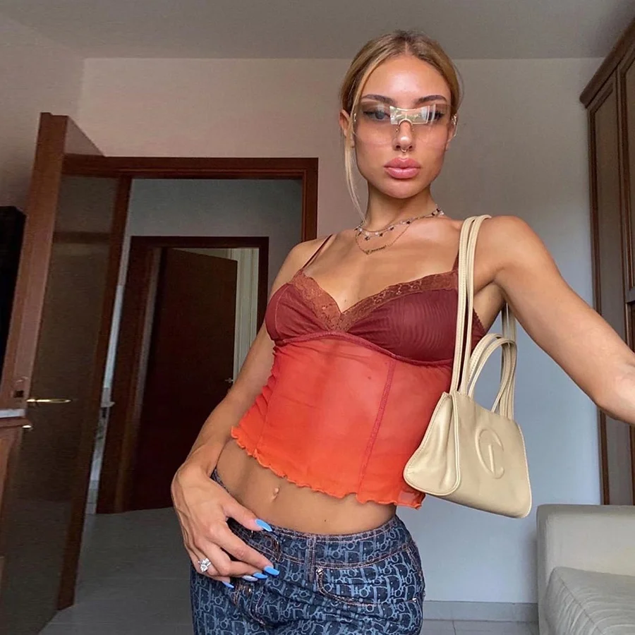 DFWEAR K20B08578 Vintage Woman Lace Y2k Top Sexy See-Through V Neck Crop Bodycon Sleeveless Club Soft Mesh Tank Top Female
DFWEAR K20B08578 Vintage Woman Lace Y2k Top Sexy See-Through V Neck Crop Bodycon Sleeveless Club Soft Mesh Tank Top Female