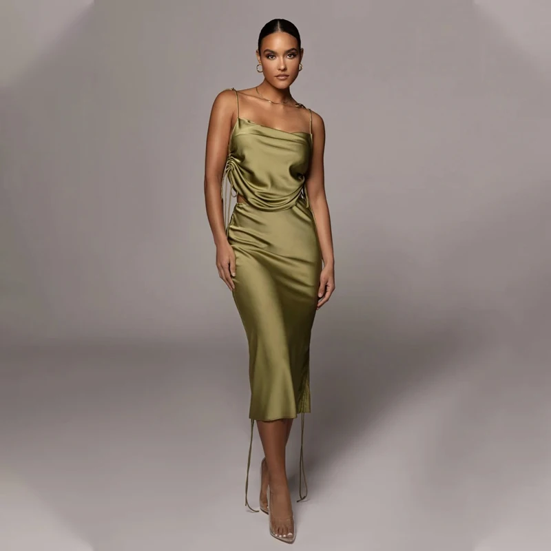 Summer new arrival lace up cami crop top two piece skirt set satin draw string two piece set women clothing, Oem
Summer new arrival lace up cami crop top two piece skirt set satin draw string two piece set women clothing, Oem