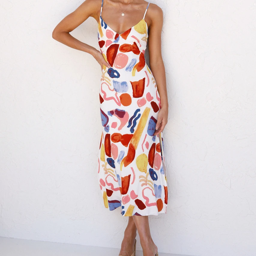2021 Summer ladies one-piece dress sexy leisure women dress V neck sleeveless casual dress
2021 Summer ladies one-piece dress sexy leisure women dress V neck sleeveless casual dress