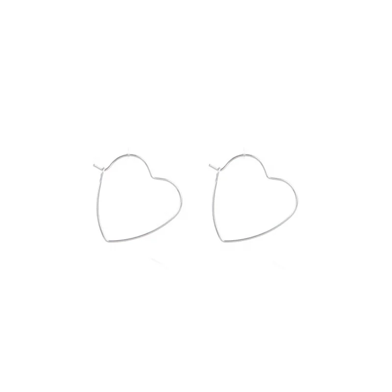 Simple fashion geometric big Heart Star earrings for women fashion big hollow drop earrings jewelry
Simple fashion geometric big Heart Star earrings for women fashion big hollow drop earrings jewelry