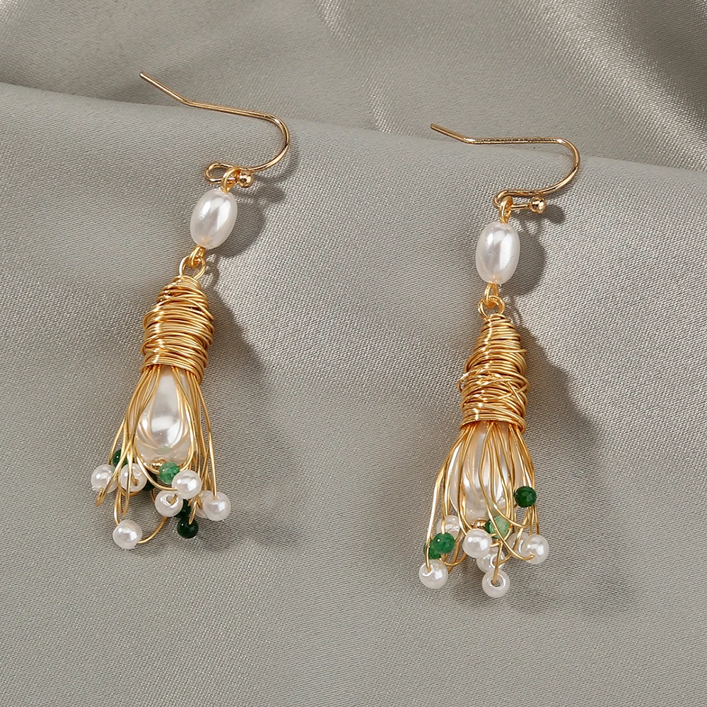 Oval Pearl Handmade Wired Winding Flower Green Natural Stone Woman Jewelry Real Gold Earrings
Oval Pearl Handmade Wired Winding Flower Green Natural Stone Woman Jewelry Real Gold Earrings