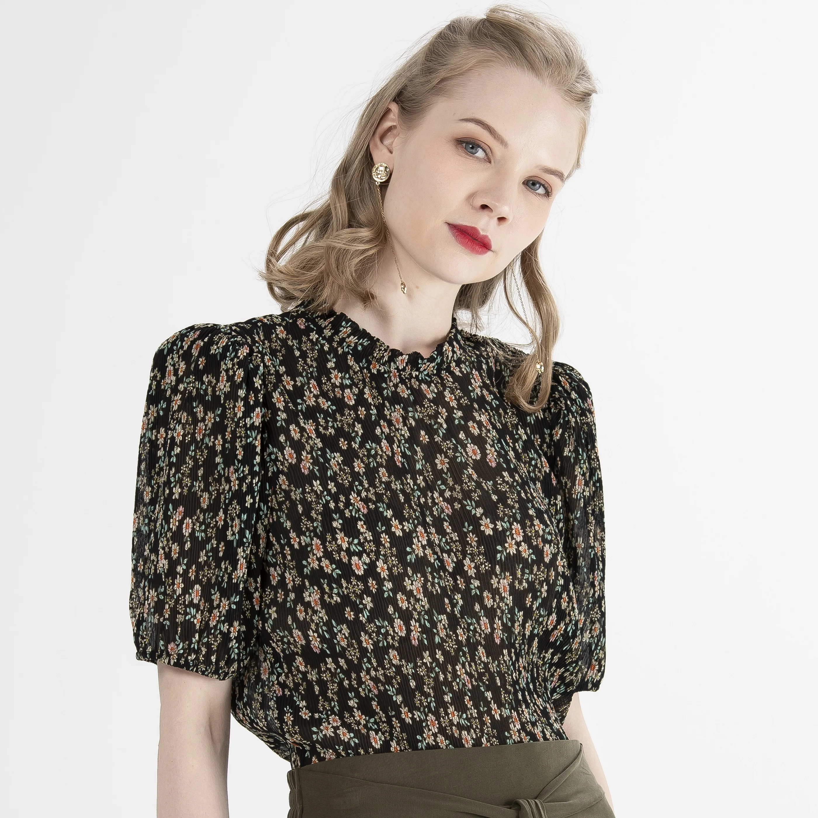 Ladies Summer Chinese Women Casual Short Sleeve Ruffle Shirts Tops Blouses for Summer
Ladies Summer Chinese Women Casual Short Sleeve Ruffle Shirts Tops Blouses for Summer