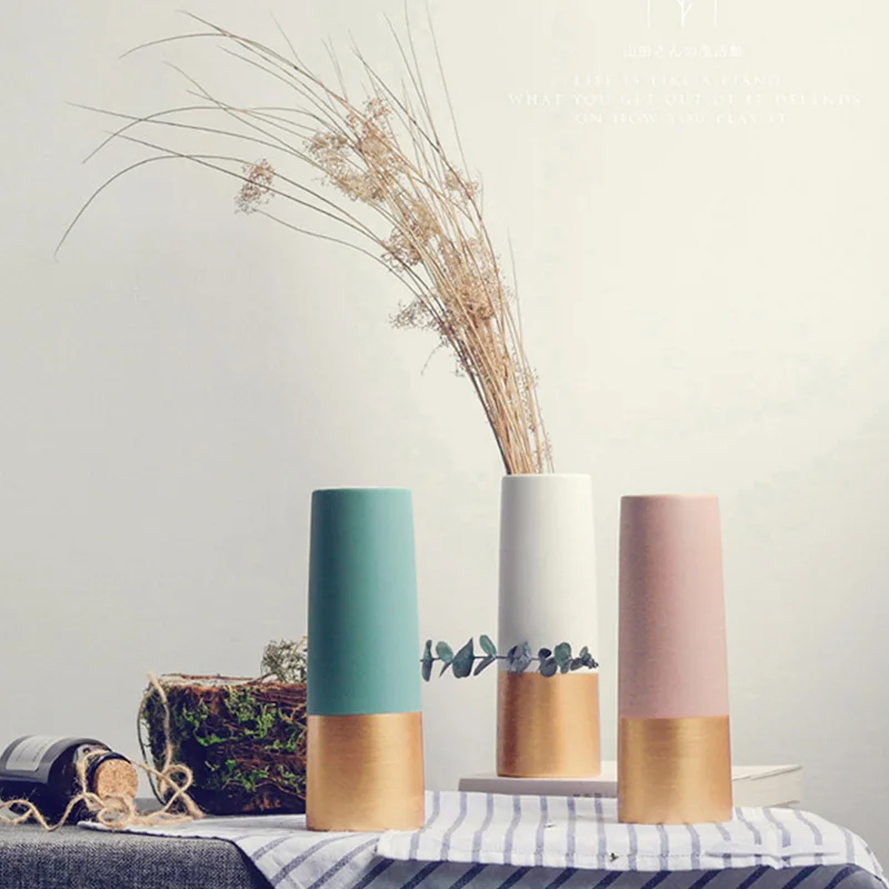Nordic Modern Gold White Handmade Ceramic Vases For Flower Living Room Ornaments Home Wedding Decor Vase
Nordic Modern Gold White Handmade Ceramic Vases For Flower Living Room Ornaments Home Wedding Decor Vase