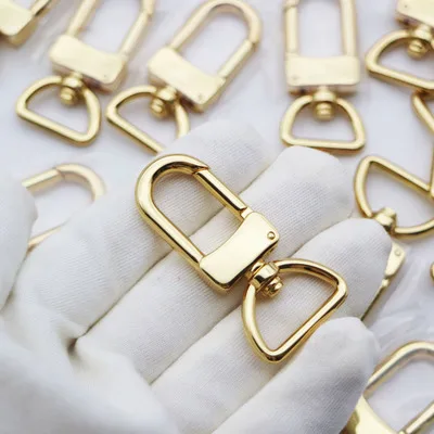Manufacturer direct selling 24K gold clasp hook shoulder strap clasp dog buckle multi-size metal clasp bag buckle repair bag, 24k/light gold/silver
Manufacturer direct selling 24K gold clasp hook shoulder strap clasp dog buckle multi-size metal clasp bag buckle repair bag, 24k/light gold/silver