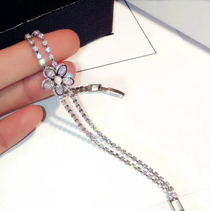 New Fashion Flower Bracelet Exquisite Cubic Zircon Chain Bracelets For Women Jewelry
New Fashion Flower Bracelet Exquisite Cubic Zircon Chain Bracelets For Women Jewelry