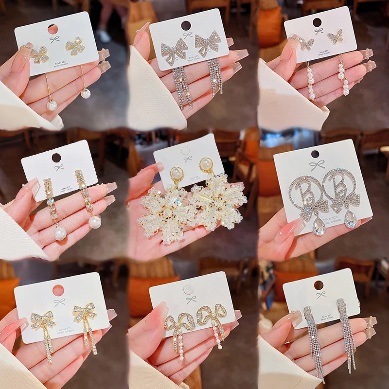 New Trendy S925 Silver Needle Gold Zircon Pearl Heart Butterfly Tassel Earrings For Women Letter Flower Stud Earring For Gift
New Trendy S925 Silver Needle Gold Zircon Pearl Heart Butterfly Tassel Earrings For Women Letter Flower Stud Earring For Gift