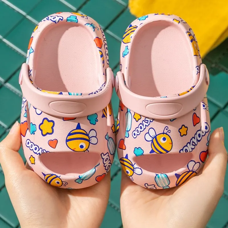 Original High Quality Brand painted slide sandal baby casual shoes kids slippers summer cute outdoor baby shoes
Original High Quality Brand painted slide sandal baby casual shoes kids slippers summer cute outdoor baby shoes