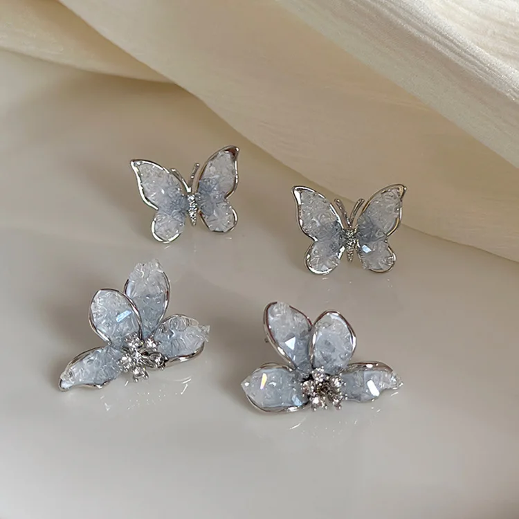 Minimalist Jewelry Stud Earrings S925 Silver Needle Earrings Crystal Butterfly Earrings For Women
Minimalist Jewelry Stud Earrings S925 Silver Needle Earrings Crystal Butterfly Earrings For Women