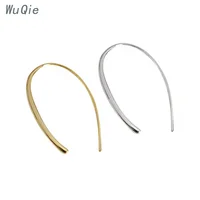 Wuqie Fashion U Shaped Open Hoop Earring 925 Sterling Silver Modern Minimalist Design Gold Plated Earring
Wuqie Fashion U Shaped Open Hoop Earring 925 Sterling Silver Modern Minimalist Design Gold Plated Earring