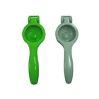 Wholesale Kitchen Vegetable Fruit Tools Aluminium Alloy Powder Coating Manual Lemon Citrus Squeezer