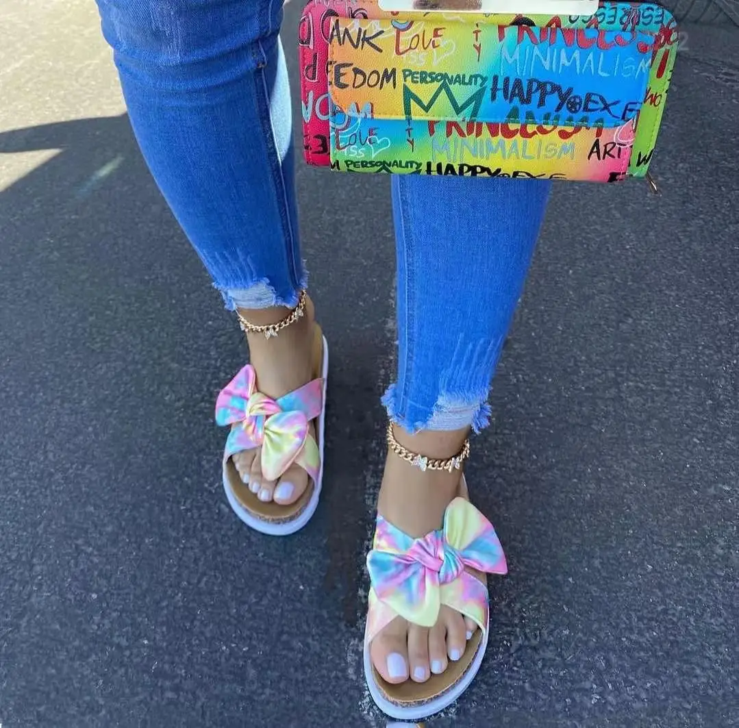 2021 New Arrival Summer Thick Bottom Ladies Beach Flat Slides Tie Dye Bow Slippers Cross Leopard Women Sandals, Picture
2021 New Arrival Summer Thick Bottom Ladies Beach Flat Slides Tie Dye Bow Slippers Cross Leopard Women Sandals, Picture