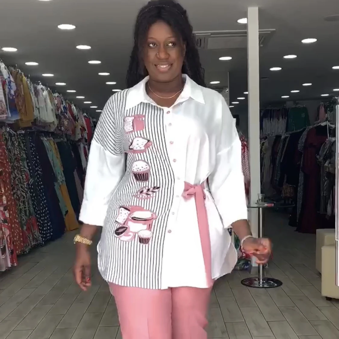 2021 summer new plus size women clothes casual two-piece large size women's printed stitching lapel suit plus size coats, 16 colors
2021 summer new plus size women clothes casual two-piece large size women's printed stitching lapel suit plus size coats, 16 colors