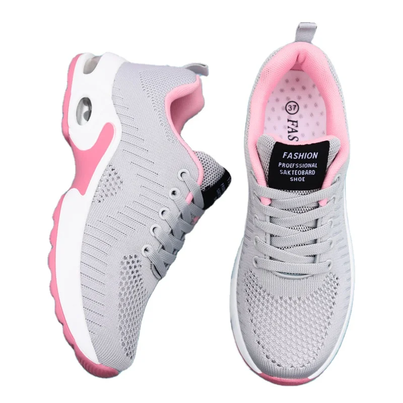 High quality women's sports shoes, breathable, large size, bright black, running, walking, girls, sports
High quality women's sports shoes, breathable, large size, bright black, running, walking, girls, sports