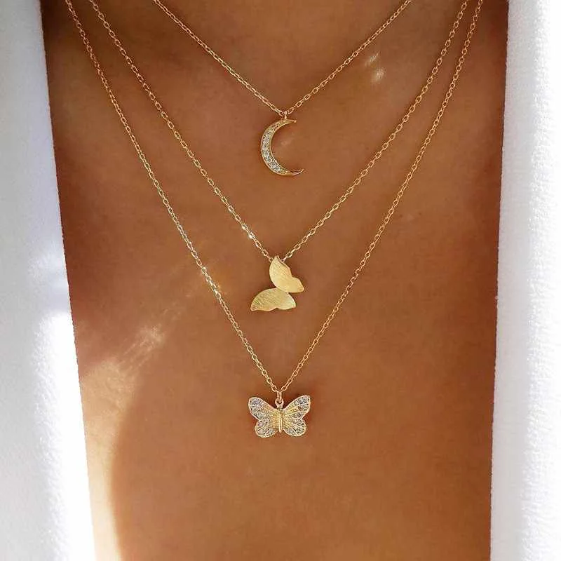 Factory Wholesale Gold Plated 3 Layer Crystal Moon and Butterfly Pendant Necklace for Women
Factory Wholesale Gold Plated 3 Layer Crystal Moon and Butterfly Pendant Necklace for Women