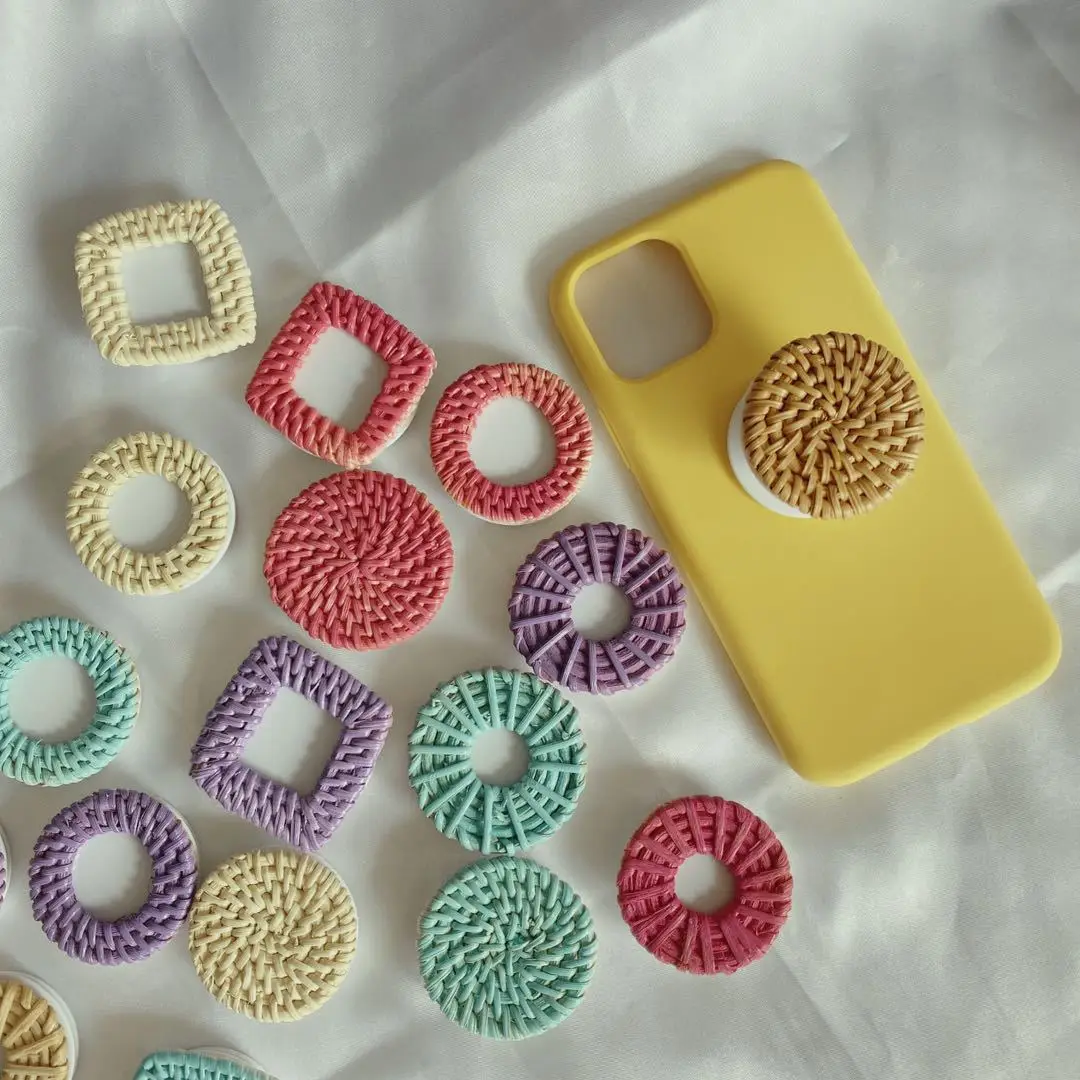 New Design Handcrafted creative mini mobile phone airbag holder universal portable holder finger grip
New Design Handcrafted creative mini mobile phone airbag holder universal portable holder finger grip