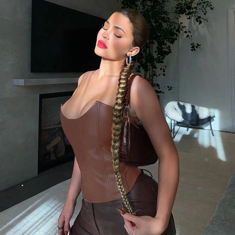 High Quality Simple Solid Brown Sleeveless Striped Crop Tank Top 2020 Autumn Female Club Streetwear Pu Back Zipper Corset
High Quality Simple Solid Brown Sleeveless Striped Crop Tank Top 2020 Autumn Female Club Streetwear Pu Back Zipper Corset
