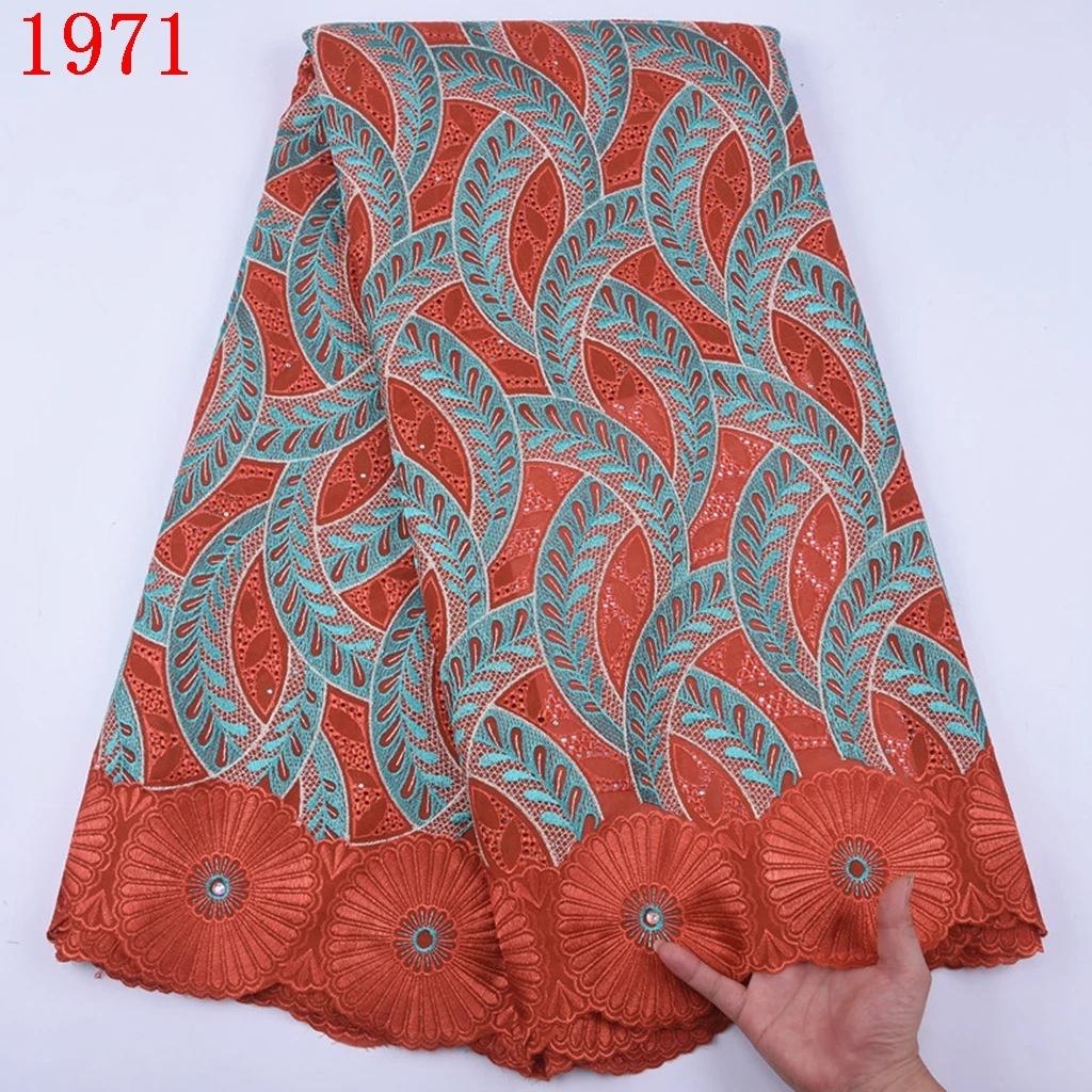 Free Shipping Swiss Voile Cotton Lace Fabric With Stones Wholesale Price Dry Cotton Lace Fabric Nigerian Lace Fabric 1971
Free Shipping Swiss Voile Cotton Lace Fabric With Stones Wholesale Price Dry Cotton Lace Fabric Nigerian Lace Fabric 1971