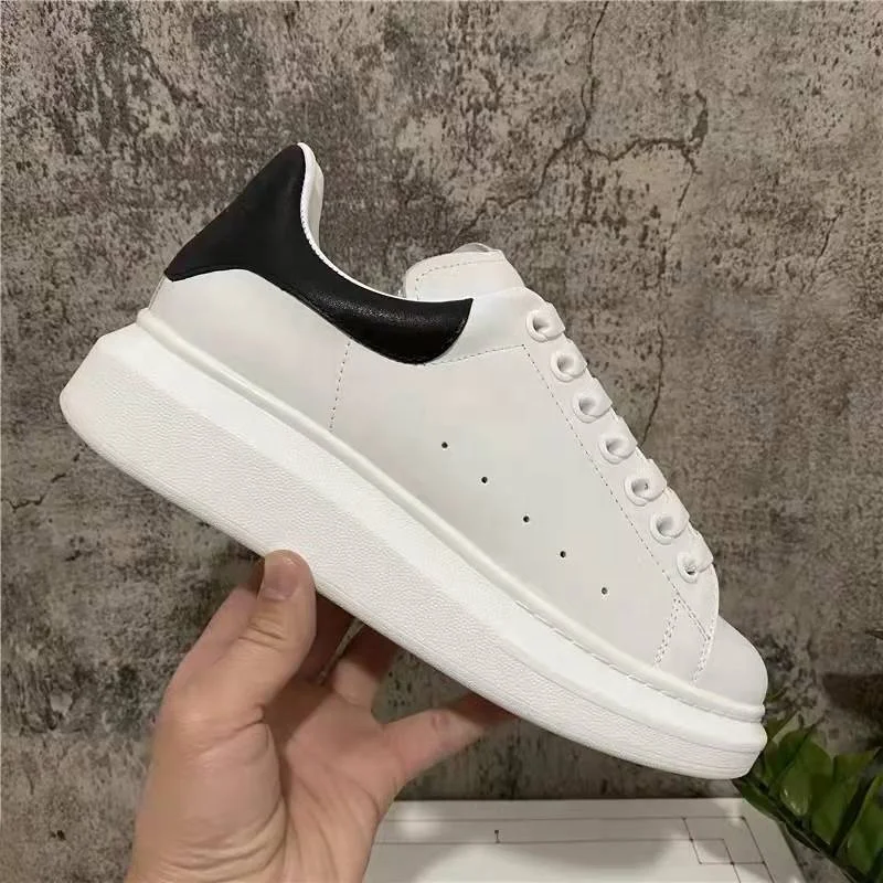 top quality original alexand mcqueen fitness walking style shoes men's women's casual shoes white other trendy shoes
top quality original alexand mcqueen fitness walking style shoes men's women's casual shoes white other trendy shoes