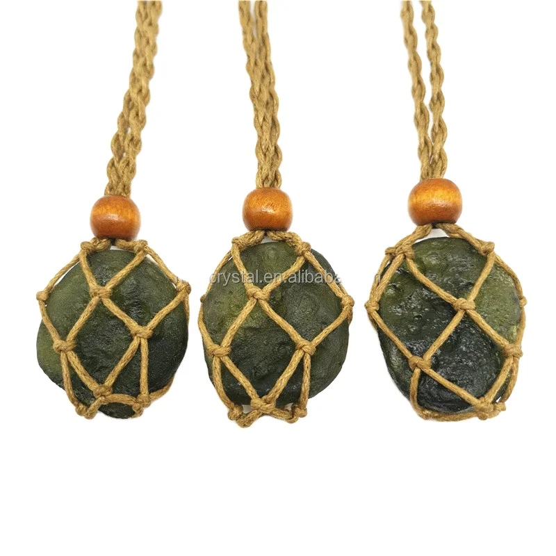Popular Moldavite Pendnat Raw Gemstone Green Crystal Hand-woven Net Stone Holder Necklace Pendant Healing Jewelry
Popular Moldavite Pendnat Raw Gemstone Green Crystal Hand-woven Net Stone Holder Necklace Pendant Healing Jewelry