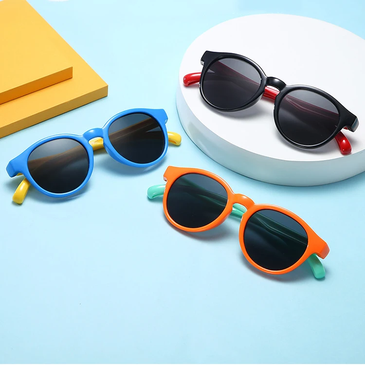DHK5037-1 High Quality Polarized Sunglasses Kids Soft Frame UV400 Sunglasses for Children Kids Eyewear 2021 Hot Selling
DHK5037-1 High Quality Polarized Sunglasses Kids Soft Frame UV400 Sunglasses for Children Kids Eyewear 2021 Hot Selling