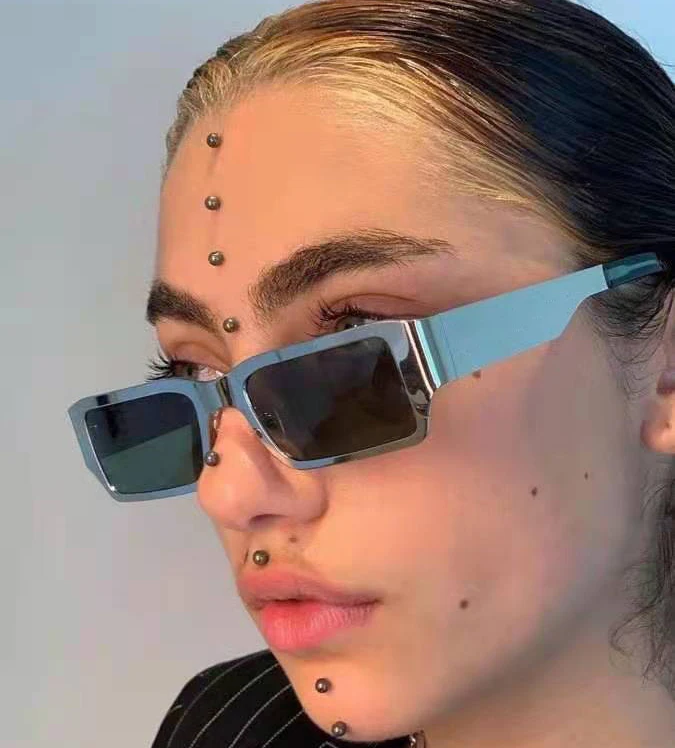 factory wholesale 2021 new metal square glasses women retro rock shades UV400 vintage sunglasses men custom logo
factory wholesale 2021 new metal square glasses women retro rock shades UV400 vintage sunglasses men custom logo