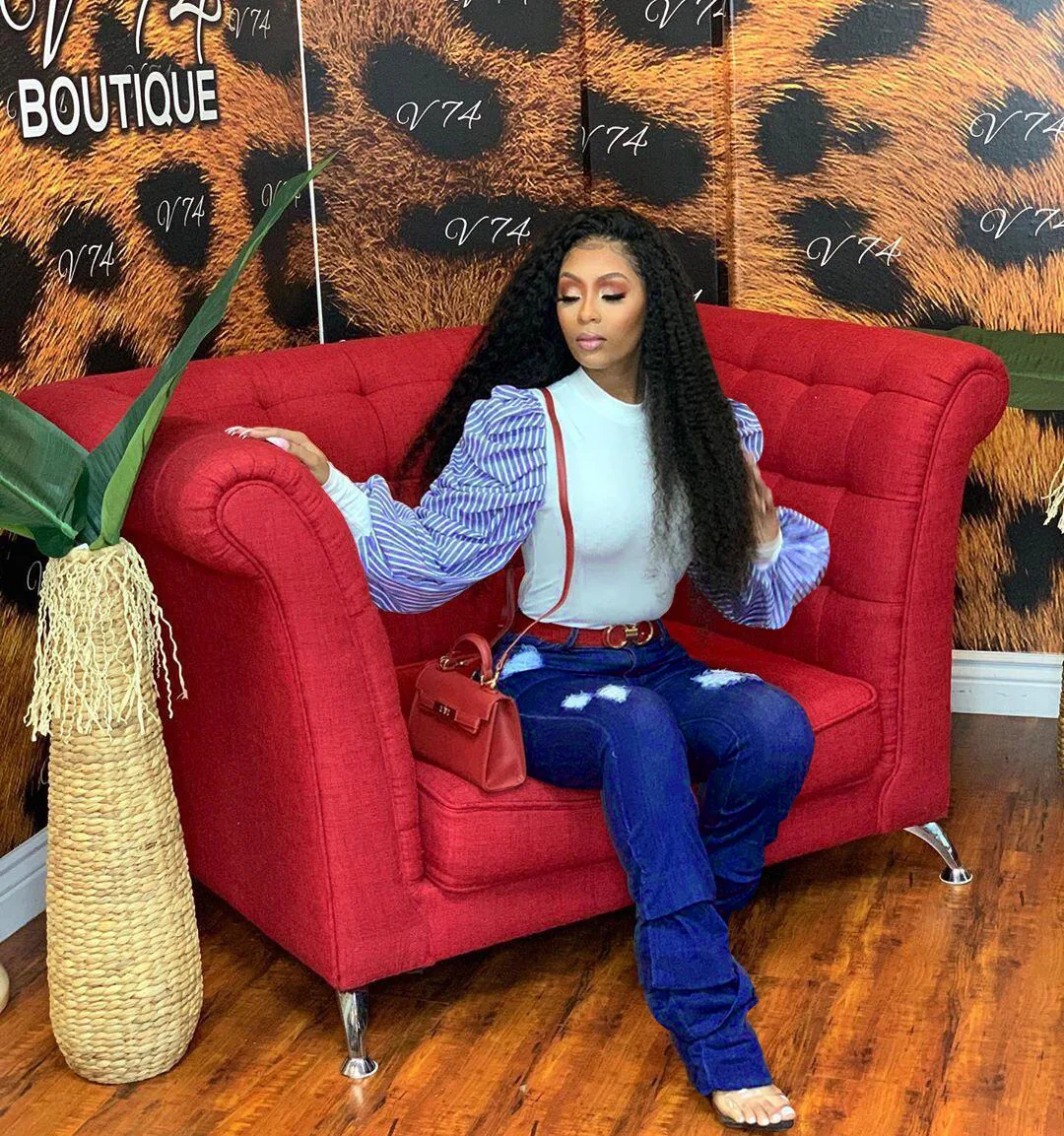 Spring 2021 Factory New Stripe Puff Sleeve Regular Fashionable Blouse Long Sleeve Shirt Women
Spring 2021 Factory New Stripe Puff Sleeve Regular Fashionable Blouse Long Sleeve Shirt Women