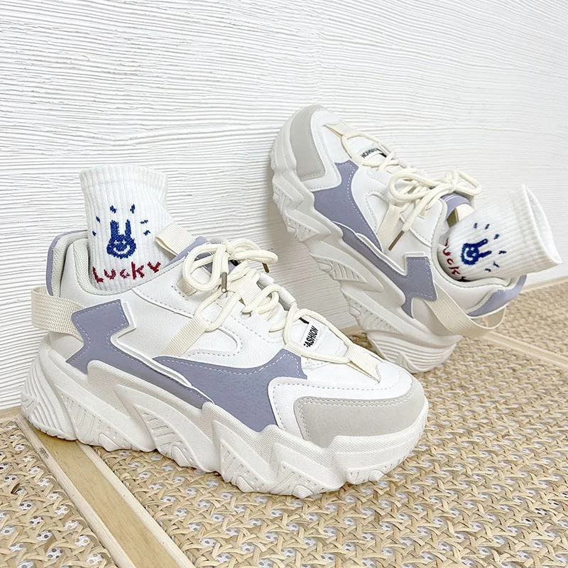 2022 Women Shoes Sneakers Fashion Outdoor Ins Causal Lace Up Shoes Female Ladies Footwear Size 35-40
2022 Women Shoes Sneakers Fashion Outdoor Ins Causal Lace Up Shoes Female Ladies Footwear Size 35-40