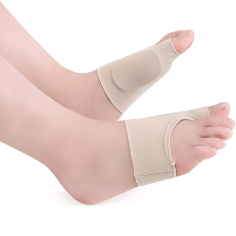 Correction of Hallux Valgus Breathable Toe Separator Bunion Corrector, Black and skin
Correction of Hallux Valgus Breathable Toe Separator Bunion Corrector, Black and skin