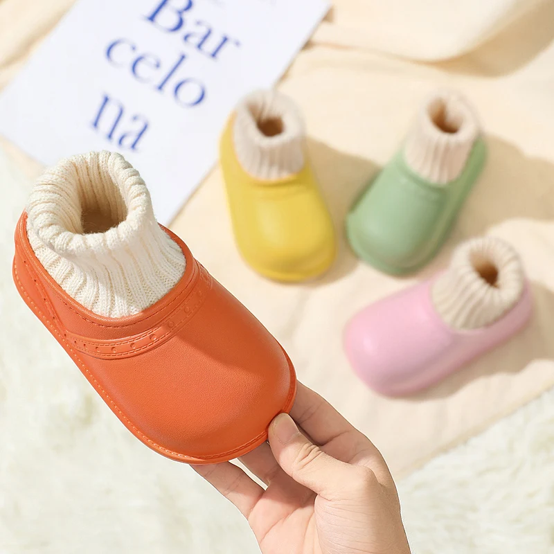 Children's autumn and winter cute non-slip wear-resistant boys and girls waterproof and warm pure color home cotton slippers
Children's autumn and winter cute non-slip wear-resistant boys and girls waterproof and warm pure color home cotton slippers