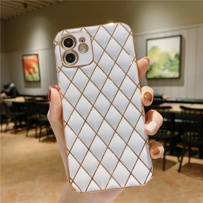 2021 new lambskin for iphone12pro max laser engraving electroplating protective cover, 6 colors
2021 new lambskin for iphone12pro max laser engraving electroplating protective cover, 6 colors