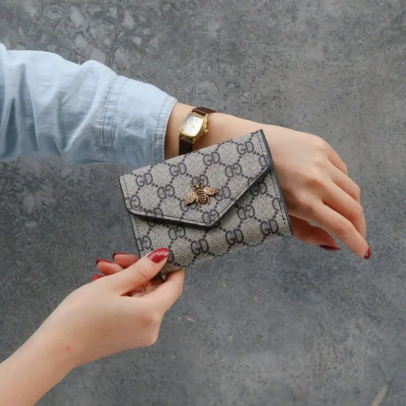 wholesale hot sales designer Purses leather short money card holder wallet For Women from china
wholesale hot sales designer Purses leather short money card holder wallet For Women from china