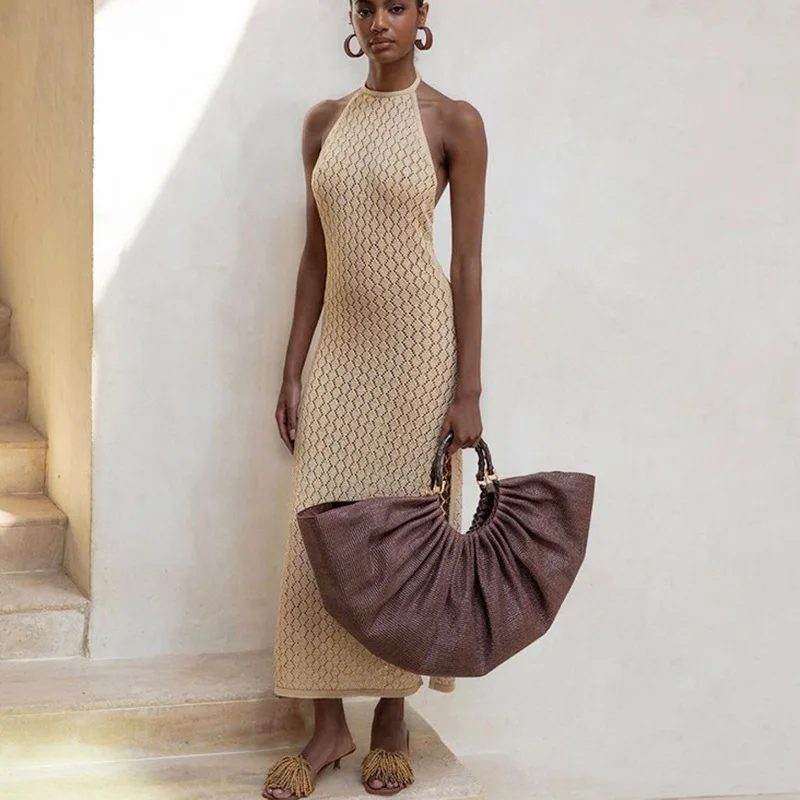 2021 New Arrival Summer Summer Women's Sexy Hollow Halter Neck Strap Open Back Split Beach Long Dress
2021 New Arrival Summer Summer Women's Sexy Hollow Halter Neck Strap Open Back Split Beach Long Dress