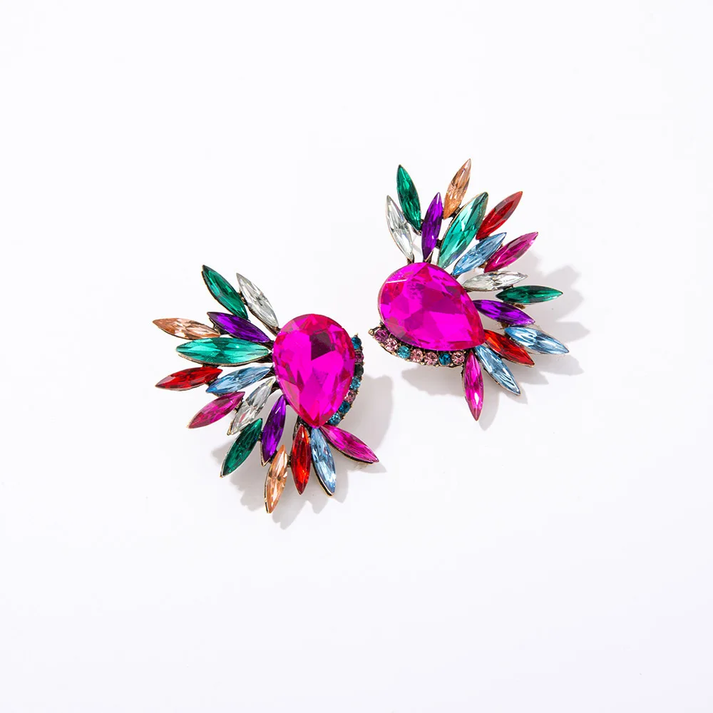 2020 Super Fashion Jewelry Colored Rhinestone Crystal Flower Petal Earrings Rose Red Glass Water Drop Stud Earrings for Party
2020 Super Fashion Jewelry Colored Rhinestone Crystal Flower Petal Earrings Rose Red Glass Water Drop Stud Earrings for Party