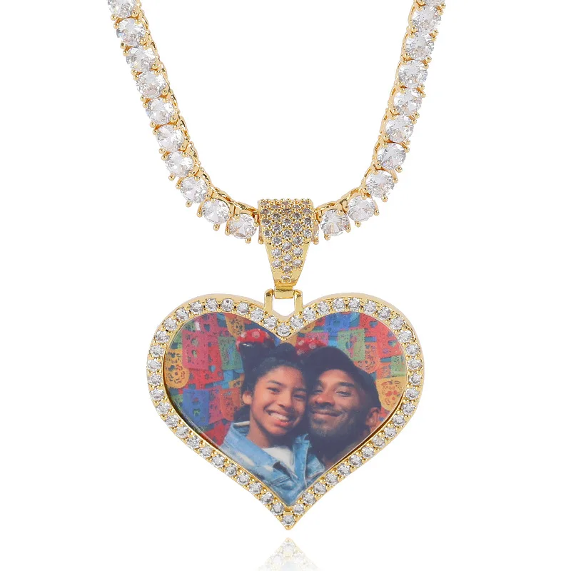 XuQian Hip Hop Couple Photo Custom Pendant Heart shaped Memory Photo Zircon Necklace Christmas Ornament with free twist chain, Gold and silver plated
XuQian Hip Hop Couple Photo Custom Pendant Heart shaped Memory Photo Zircon Necklace Christmas Ornament with free twist chain, Gold and silver plated