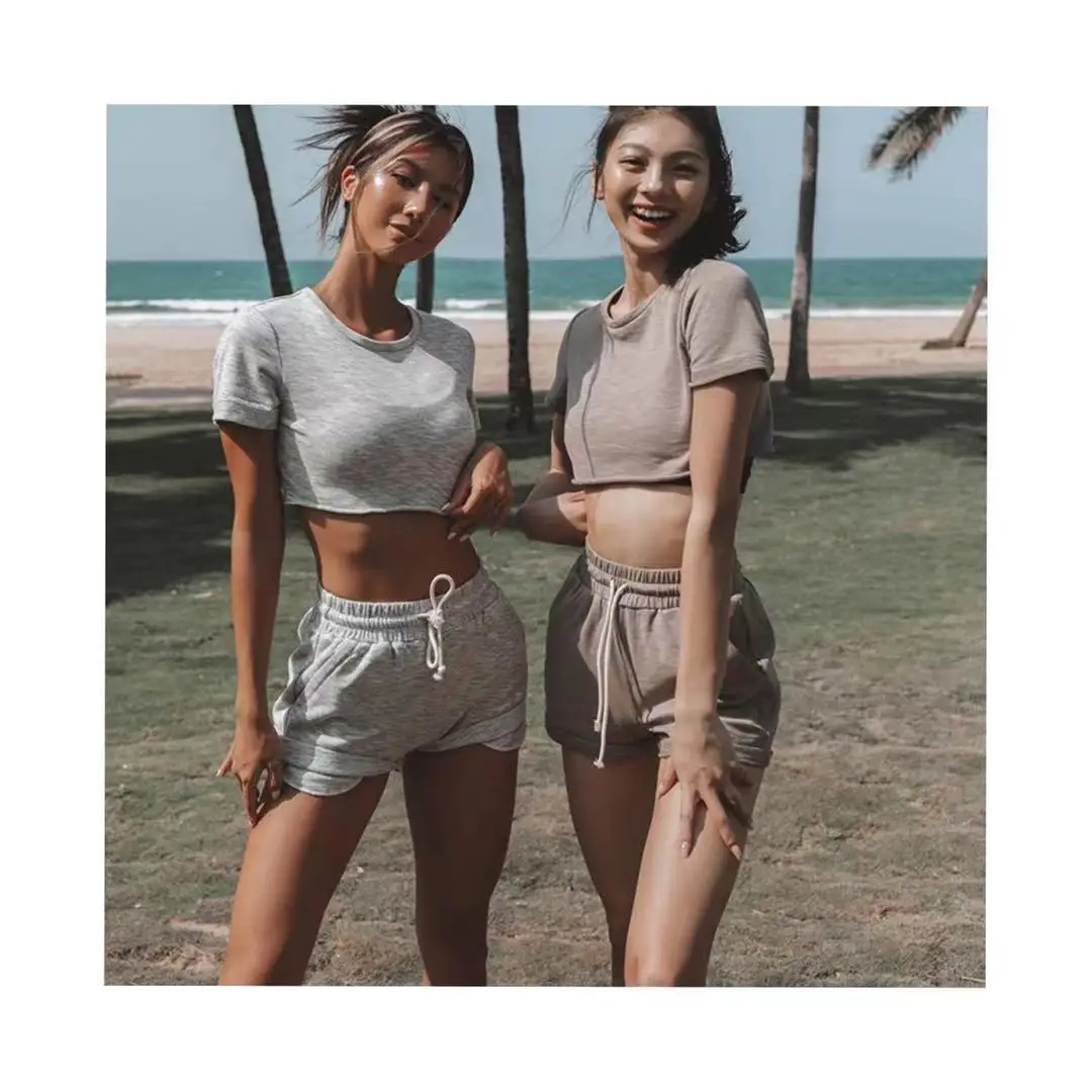 Custom logo women's crop top t shirt running training Cotton slub fitness casual sports 2 two piece biker shorts set
Custom logo women's crop top t shirt running training Cotton slub fitness casual sports 2 two piece biker shorts set