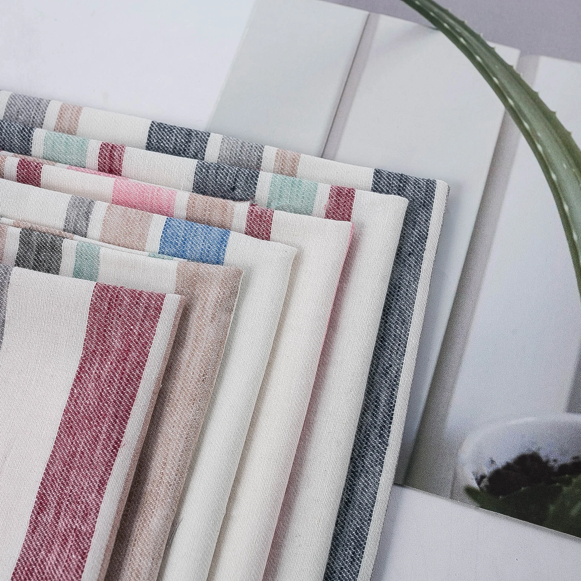 Best selling Yiwu textiles sofa linen hemp fabric stripe fabric 58% cotton 22% polyester 20% LINE breathable garment fabric
Best selling Yiwu textiles sofa linen hemp fabric stripe fabric 58% cotton 22% polyester 20% LINE breathable garment fabric