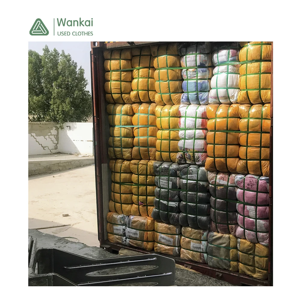 Bale Packing Hot Selling Lcb Secondhand Clothes Bale, Summer Fashion Cheapest Price 45Kg Bale Used Clothes, Mixed colors
Bale Packing Hot Selling Lcb Secondhand Clothes Bale, Summer Fashion Cheapest Price 45Kg Bale Used Clothes, Mixed colors