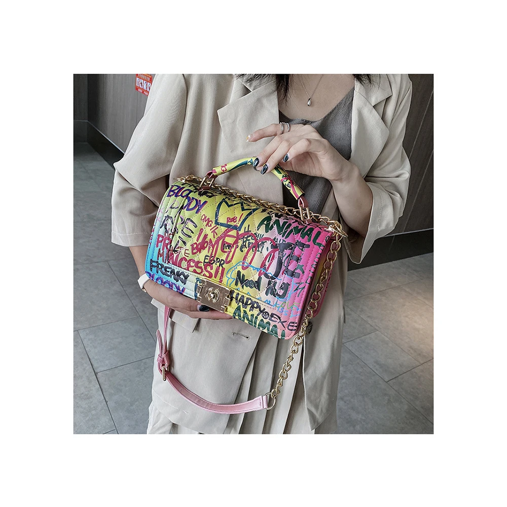 Color graffiti handbag Designer New Retro lattice shoulder bags 2020 ladies women Large capacity chain bag purse, Customizable
Color graffiti handbag Designer New Retro lattice shoulder bags 2020 ladies women Large capacity chain bag purse, Customizable