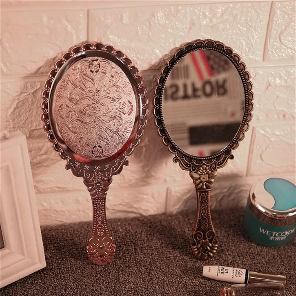 Make up Mirror Cosmetic Handheld Mirror with Handle Vintage Carved Handheld Mirror Simple Style Girl's Gift
Make up Mirror Cosmetic Handheld Mirror with Handle Vintage Carved Handheld Mirror Simple Style Girl's Gift