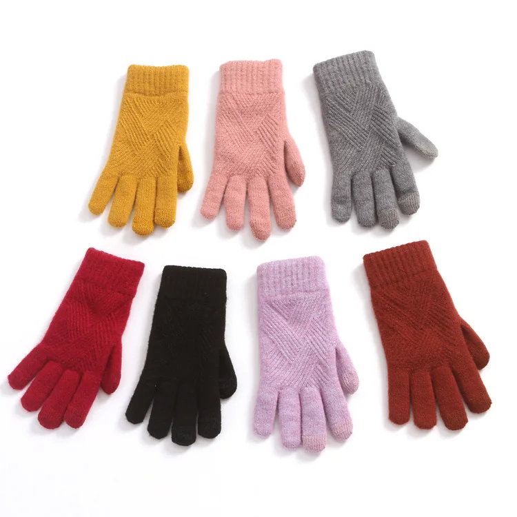 New solid color touch screen gloves women's winter with fleece thickening warm fashion knitted gloves men
New solid color touch screen gloves women's winter with fleece thickening warm fashion knitted gloves men