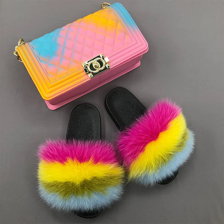2021 big rainbow fox fur slides slippers purse sets women's candy jelly hand bags and fur slides slippers set, Customized color
2021 big rainbow fox fur slides slippers purse sets women's candy jelly hand bags and fur slides slippers set, Customized color