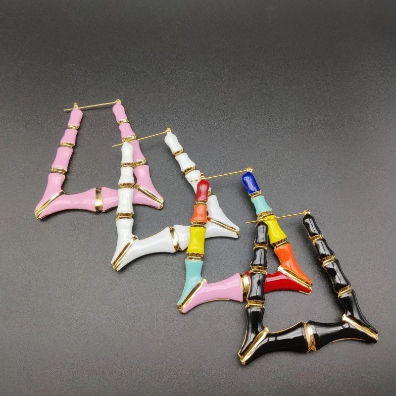 Duoying OEM colorful Trapezoid custom hoop heart earrings enamel huggie square earrings enamel big hoops enamel hoop earrings
Duoying OEM colorful Trapezoid custom hoop heart earrings enamel huggie square earrings enamel big hoops enamel hoop earrings