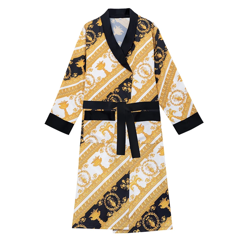 Valentines day Versache robes luxury dressing gown bathrobe 
Valentines day Versache robes luxury dressing gown bathrobe